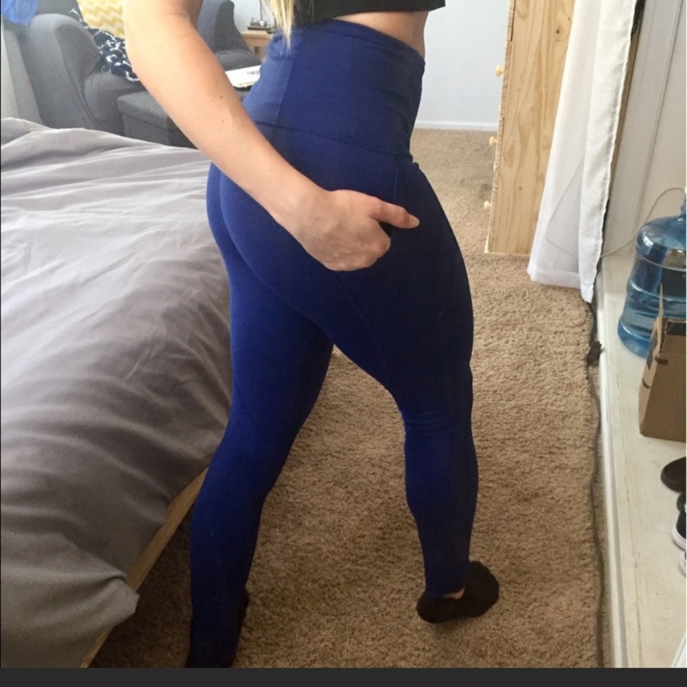 Victoria’s Secret Workout tights
